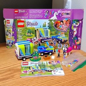 LEGO Friends Mia's Horse Trailer 41371